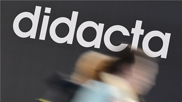 Bildungsmesse Didacta kommt 2027 zurück nach Hannover Europas größte Bildungsmesse: Rund 60.000 Besucherinnen und Besucher kamen zur diesjährigen Didacta in Stuttgart. (Archivbild)
