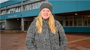 Eva Garms arbeitet an der Karl-Marx-Schule. 