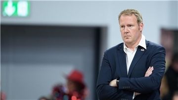 Ex-Eisbären-Coach Spradley steht vor dem Triple in den Niederlanden
