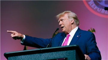 Ex-Präsident Donald Trump bei einer Veranstaltung der republikanischen Partei im US-Bundesstaat Michigan.