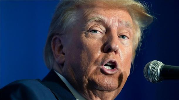 Trump verstrickt sich weiter in Widersprüche Ex-US-Präsident Donald Trump bei einer Veranstaltung im US-Bundesstaat New Hampshire.