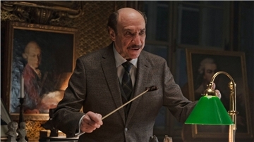 F. Murray Abraham als Dr. Longbow in einer Szene des Films „The Magic Flute - Das Vermächtnis der Zauberflöte“.