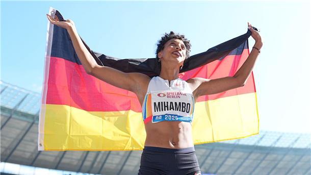 Fan-Liebling Malaika Mihambo gewann beim Istaf wieder im Weitsprung.