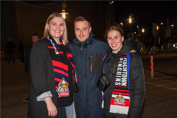 Fans aus Nord und Süd sind voller Vorfreude auf das DEL-Duell der Fischtown Ping...