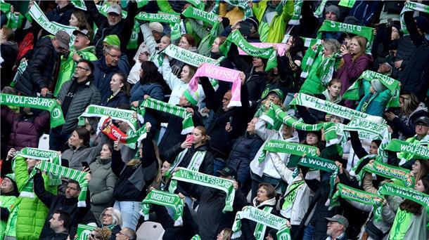 VfL Wolfsburg bedient sich beim FC Barcelona Fans des VfL Wolfsburg.