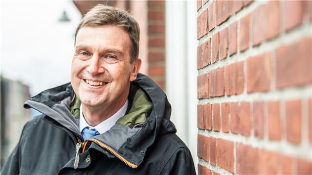 Fast 19 Jahre war Kai-Uwe Bielefeld Landrat im Kreis Cuxhaven. Am 7. Dezember 2022 leitet er seine letzte Kreistagssitzung. Im Interview mit der Nordsee-Zeitung blickt er zurück - und spricht dabei auch Klartext.