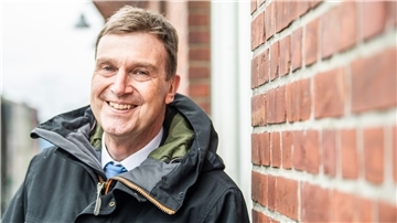 Fast 19 Jahre war Kai-Uwe Bielefeld Landrat im Kreis Cuxhaven. Am 7. Dezember 2022 leitet er seine letzte Kreistagssitzung. Im Interview mit der Nordsee-Zeitung blickt er zurück - und spricht dabei auch Klartext.