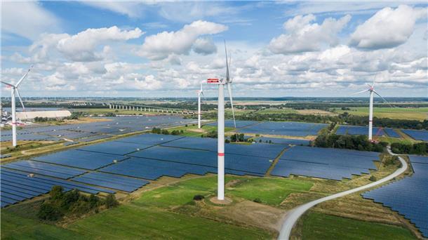 Hohe Zustimmung zum Ausbau erneuerbarer Energien Fast 90 Prozent der Bevölkerung äußern Zustimmung zum Ausbau erneuerbarer Energien. Der Wert ist in den vergangenen Jahren stabil geblieben. (Symbolbild)