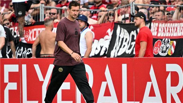 Klose kassiert Pokal-Blamage mit Nürnberg Fehlstart perfekt: Miroslav Klose verliert mit dem 1. FC Nürnberg auch im Pokal.