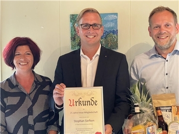 Jubilarehrung bei der Jahreshauptversammlung des Vereins der Freunde und Förderer der Zinzendorfschule Tossens