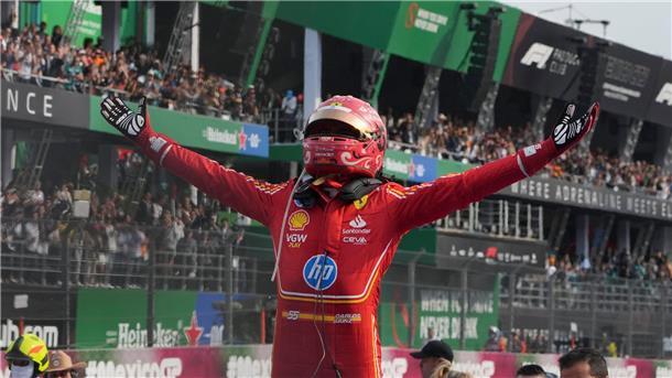 Was Vettel oder Alonso nicht schafften: Titeltraum in Rot Ferrari gibt gerade das Tempo vor.