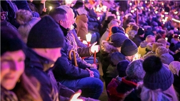 Festliche Stimmung verspricht das Weihnachtssingen im Nordseestadion.