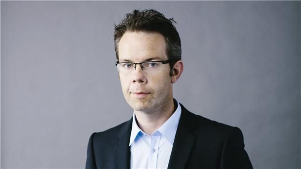 Finanzexperte Christian Kirchner analysiert die Welt der Banken täglich - und er hat fundierten Rat für Bankkunden.
