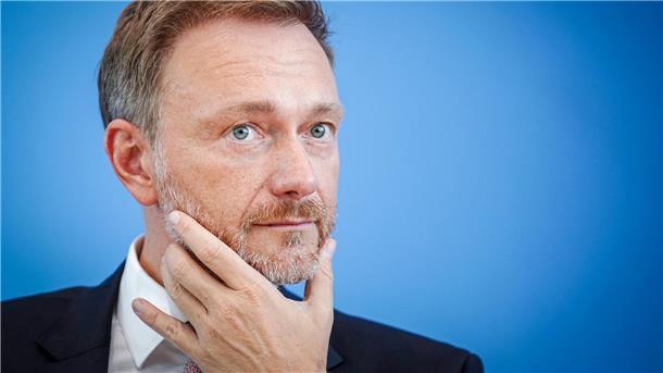 Finanzminister Christian Lindner (FDP) ringt mit seinen Ressortkollegen derzeit um die Aufstellung des Bundeshaushalts für 2024.