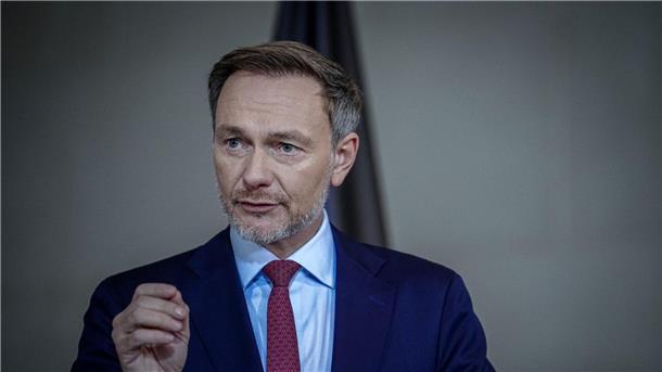 Schuldenregeln: Einigung nach deutsch-französischer Lösung? Finanzminister Christian Lindner ist überraschend zu einem Besuch nach Paris gereist.