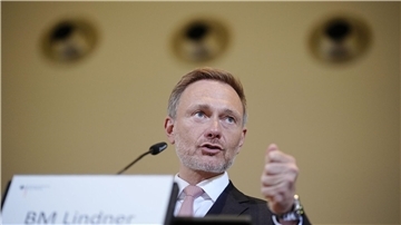 Finanzminister Christian Lindner und Justizminister Marco Buschmann (beide FDP) fordern die Senkung von Leistungen für Asylbewerber.