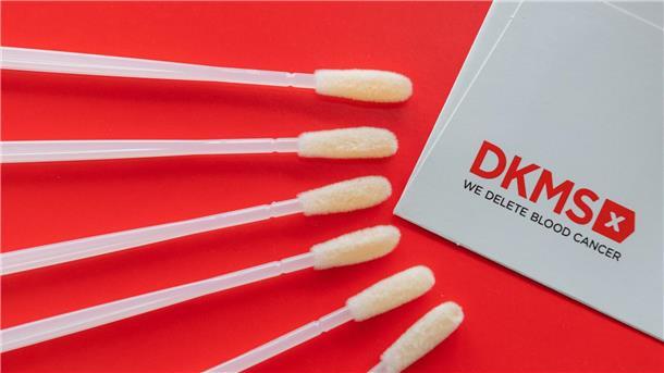 Findet sich im Familienkreis der Erkrankten kein passender Spender, sind die Patienten auf Spender angewiesen, mit denen sie nicht verwandt sind.