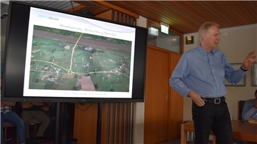 Firmen-Sprecher Reinhard Mallon konnte mit der Vorstellung des Konzeptes der Firma Climastrom den Gemeinderatsausschuss nicht überzeugen.