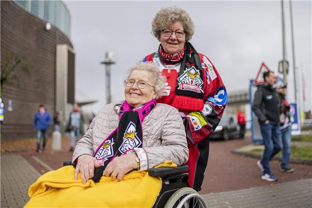 Fischtown-Fans voller Vorfreude vor dem Spiel gegen Dresden