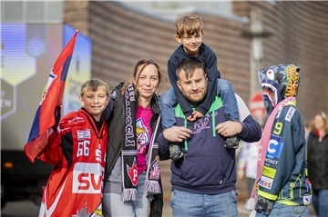 Fischtown-Fans voller Vorfreude vor dem Spiel gegen Dresden