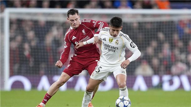 Florian Wirtz (l) überzeugte mit einer starken Leistung.
