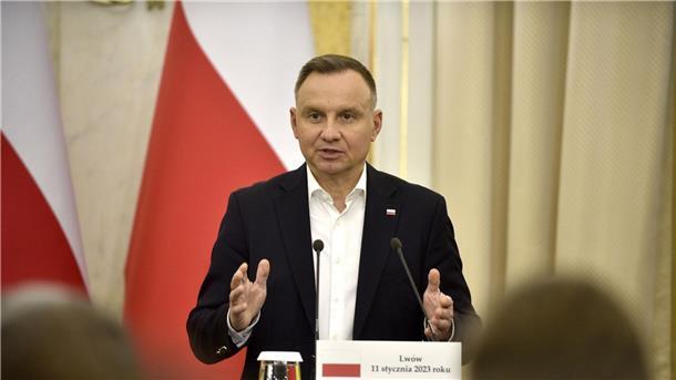 Polen will Leopard-Panzer liefern - Druck auf Berlin Fordert, dass Kampfpanzer zeitnah an die Ukraine überstellt werden: Andrzej Duda.