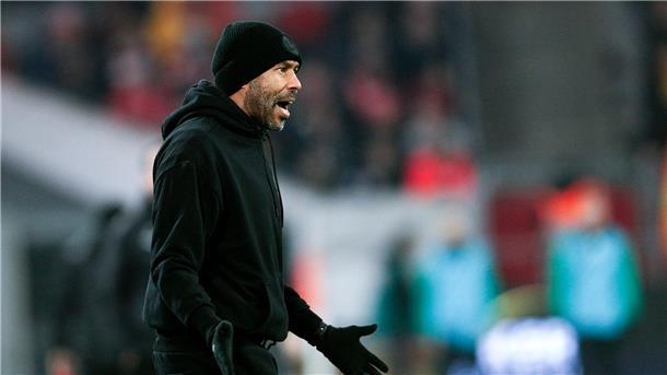 Fortuna-Rückschlag am Karnevalsfreitag gegen Fürth Fortuna-Coach Thioune war unzufrieden mit seinem Team.