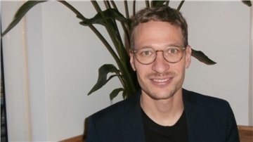 François Conrad ist Sprachwissenschaftler in Hannover. Er hat eine Studie geleitet, die einem Mythos nachgegangen ist.