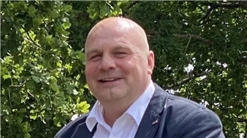 Das Foto zeigt Frank Braasch