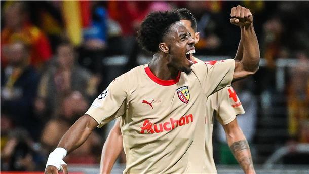 SGE ohne Wahi gegen Wolfsburg - Ebimbe-Wechsel geplatzt Frankfurts Zugang Elye Wahi steht gegen den VfL Wolfsburg noch nicht zur Verfügung.