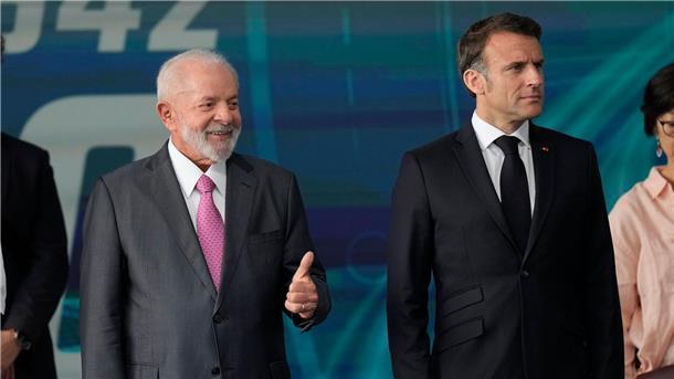 Macron: Freihandelsabkommen mit Mercosur ganz neu verhandeln Frankreichs Präsident Emmanuel Macron (r), ist zu Besuch bei seinem brasilianischen Amtskollegen Luiz Inacio Lula da Silva.