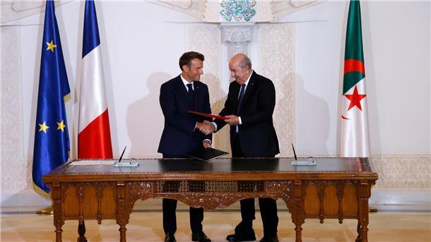Frankreichs Präsident Macron und sein algerischer Amtskolleg Tebboune waren zuletzt um eine Entspannung zwischen beiden Ländern bemüht (Archivbild).