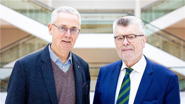 Franz Rainer Enste (l), ehemaliger Antisemitismusbeauftragter, und sein Nachfolger Gerhard Wegner.