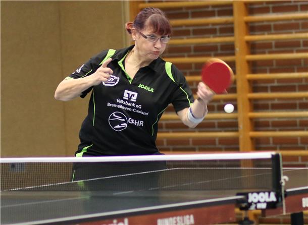 Tischtennis-Veteranin aus Bremerhaven fährt zur WM nach Oman Freia Runge vom TSV Lunestedt startet ebenfalls im Oman.