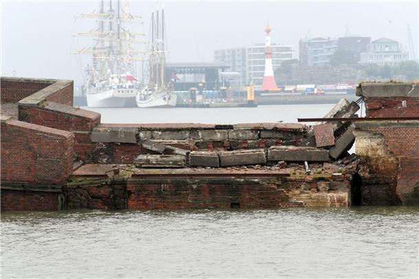 Freitag, 19. August: Der Fischereihafen ist gesperrt.  
