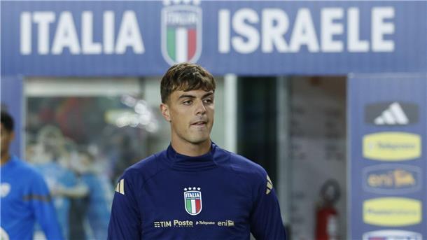 Wie der Vater und der Opa: Daniel Maldinis Italien-Debüt Freude über Debüt: Daniel Maldini lief vor den Augen seiner Eltern erstmals für die italienische A-Nationalmannschaft auf.