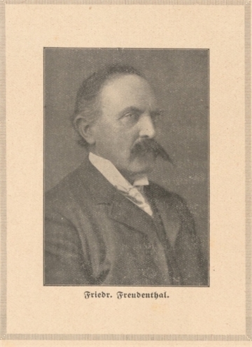 Eine Porträtfotografie von Friedrich Freudenthal.
