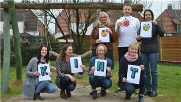 Frischer Start mit neuem Logo: oben (von links) Birgit Möhlmann (Landkreis Wesermarsch), Ralf Bunten (Caritas), Dr. Ilka Spiess (CVJM), unten Doreen Schmidt, Verena Rocker, Jutta Wetjen und Waltraud Ralle-Klein (alle KINT).