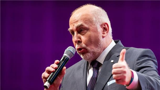 Silberbach als Beamtenbund-Chef bestätigt Führt den dbb seit 2017: Ulrich Silberbach.