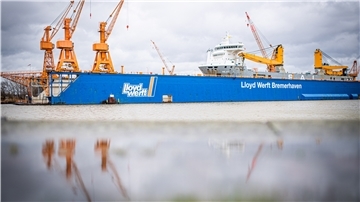 Für Betriebsratsvorsitzenden Nils Bothen bleibt es nach den drei Vorstellungsrunden der Kaufinteressenten dabei: Die Araber aus den Emiraten haben seiner Meinung nach das beste Angebot zur Fortführung der Lloyd Werft vorgelegt.