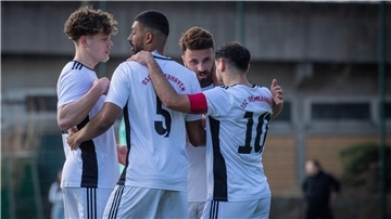 Für den OSC Bremerhaven geht es in der Fußball-Bremenliga im Saisonendspurt um nichts mehr, der Verein kann aber der gegen den Abstieg spielenden Leher TS unter die Arme greifen. 