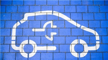 Für die aktuelle Studie haben die Forscher anhand von zehn Kriterien bewertet, wie erfolgreich 21 der weltweit größten Automobilhersteller beim Übergang zu abgasfreien Fahrzeugen sind.