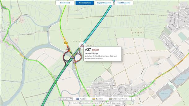 Für die Bergung des verunfallten Autotransporters wird die A27 in Richtung Norden wohl gesperrt werden.