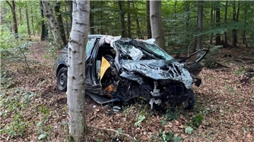 Schwerer Unfall auf L118: Vollsperrung bei Neuenwalde Für die Dauer der Rettungs- und Aufräumarbeiten war die L118 voll gesperrt.