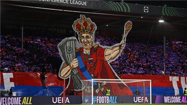 „God save the King“ - Schmidt witzelt über Bizeps Für die Heidenheimer war das Duell mit Chelsea ein Highlight der Vereinsgeschichte.