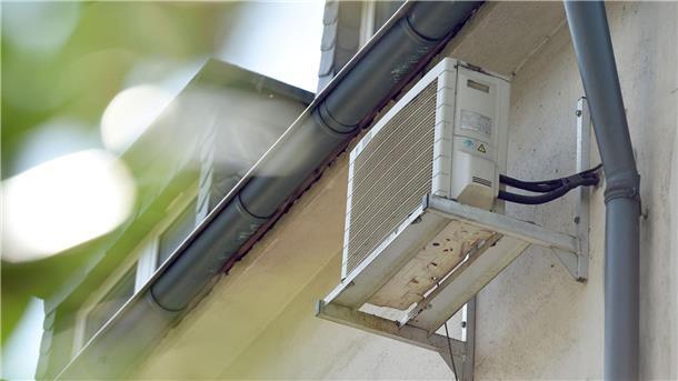 Für die meisten Menschen mit Kaufabsicht ist den Angaben zufolge der Klimawandel ausschlaggebend. 53 Prozent sagten, dass sie künftig auf wärmere Sommer vorbereitet seien wollten.