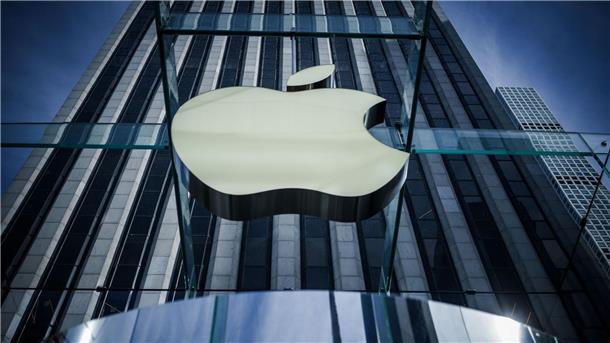 Apple: Ältere iPhones zu langsam für neue KI-Funktionen Für die neuen KI-Modelle von Apple, wird man eines der künftigen iPhones oder mindestens ein iPhone 15 Pro aus dem vergangenen Herbst brauchen.