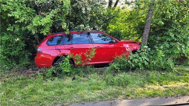 Das Foto zeigt einen Unfallwagen