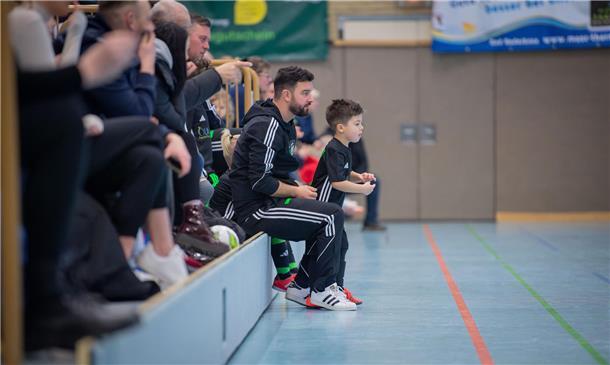 Für Eltern und Großeltern steht der Höhepunkt des diesjährigen Elbe-Weser-Cups a...