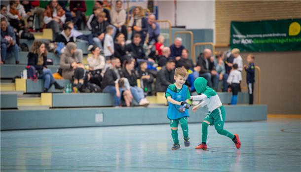 Für Eltern und Großeltern steht der Höhepunkt des diesjährigen Elbe-Weser-Cups a...